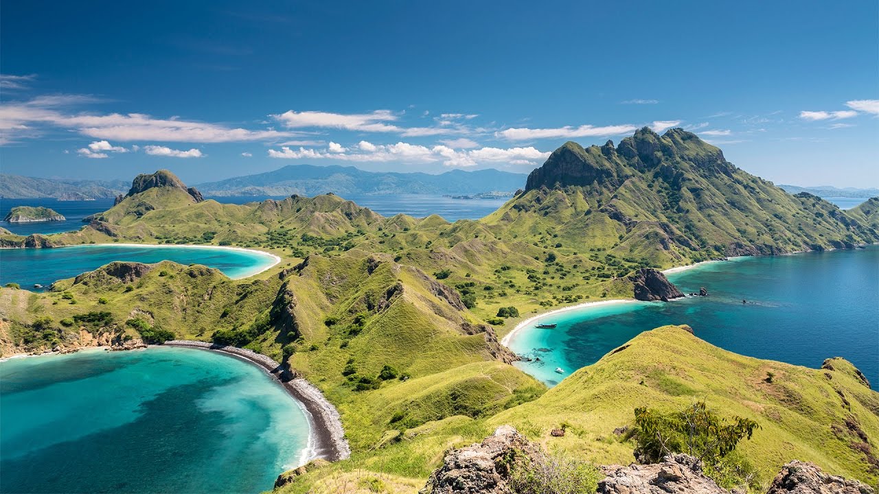 Komodo & the Australian Coast