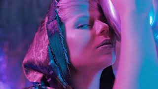 Dont You Hold Me Down  - Atomic House feat. Annie Vocals