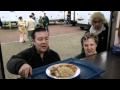Extras: Series 1 Ricky Gervais hassles the lunch server (BBC Comedy)
