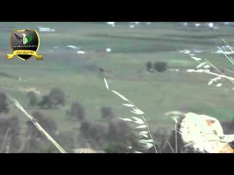 احتراق آلية لقوات النظام بعد استهدافها من قبل لواء غرباء حوران في تل الجابية في محافظة درعا