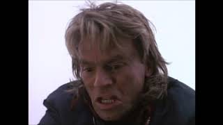 Screencapture Video MacGyver - Got To Get Away