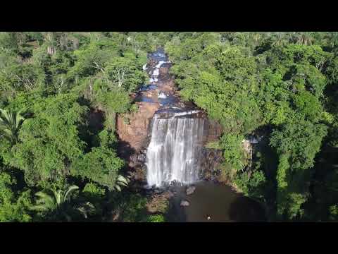 Imagens de drone da Cachoeira Mandaguari (Indianópolis)
