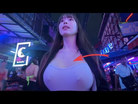 タイの路上で襲われました...【ノーブラ散歩】