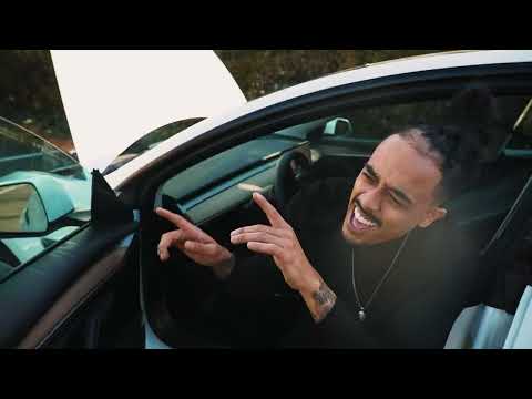 Migoery - Laser Tag [Official Music Video]