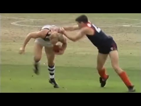1992, Rd 2 - Sean Wight stops Gary Ablett in his tracks, resulting in a Jakovich goal - Melbourne