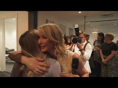 Festa de lançamento da Absolute Cosmetics Raine Square