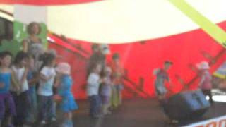 Charly at bobs and lolo