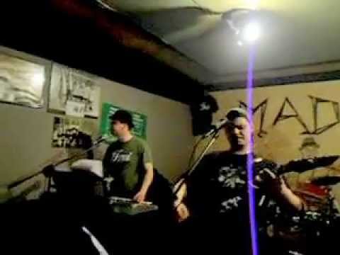 MAD Music Club  -  Perverted Perception live -   Wieder mal ein Tag verschenkt