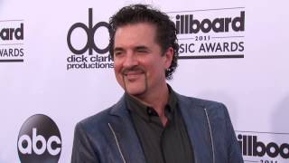 Scott Borchetta Red Carpet Fashion - BBMA 2015