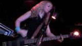 The Dollyrots - &quot;Kick Me to the Curb&quot;