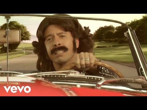 Funny music videos - Foo Fighters-Long Road to Ruin