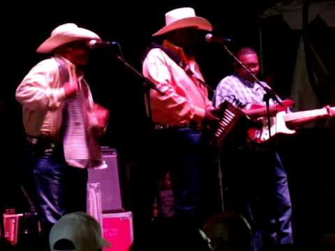 Geno Delafose & French Rockin' Boogie - Crawfish Festival 2010