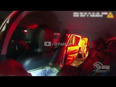 PRESOS EM FRANCO DA ROCHA COM CARRO ROUBADO