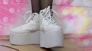 MY FAVOURITE SHOES ♡