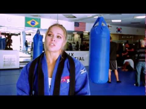 Vintage Ronda Rousey Shows INSANE Judo Skills vs BJJ Black Belt #rondarousey #ufc