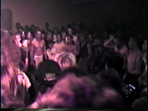 download lagu mp3 mp4 Dance Pit, download lagu Dance Pit gratis, unduh video klip Dance Pit