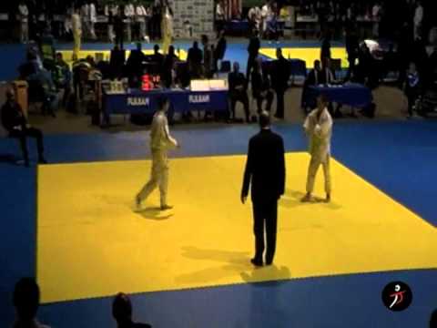 italiajudo.com_Campionato Ita Cadetti 2011 - Finale 3° kg 50 - Mattia Lelli vs Federico Vastola