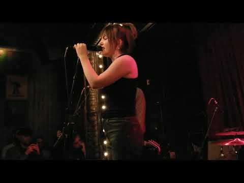 Just Mustard W Miss Grit