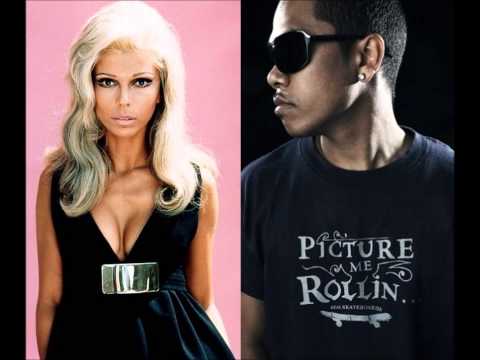 Chuckie, Mastiksoul vs  Nancy Sinatra - Whos Ready To Bang (Mike Van Dale 2012 Arena Mash Up)