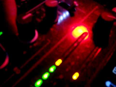 PHILL DA CUNHA @ BACK TO THE OLD SCHOOL 23/01/10 - Stoppage time.MPG