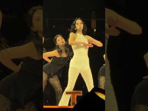 260117 TWICE @Oakland Arena 4K Fancam | Tzuyu, Mina, Nayeon Solos