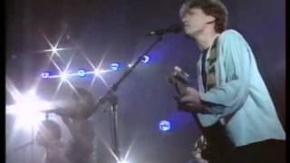 Stevie Winwood &quot;Spy In The House Of Love&quot;