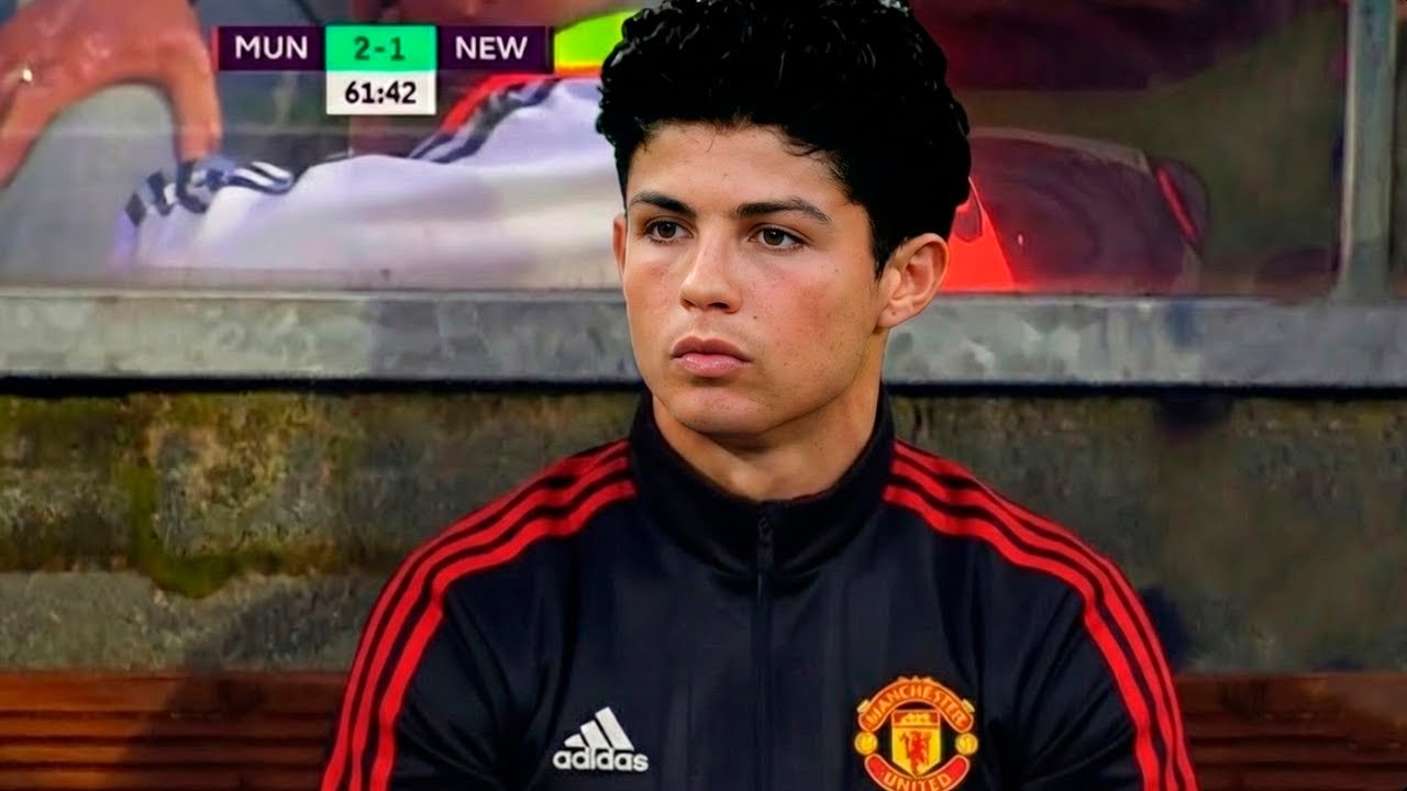 Cristiano Ronaldo First Match For Manchester United