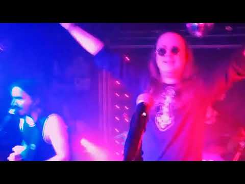 Mr Crowley - Ozzmozzy Ozzy Cover (Fuertes Rock Pub)