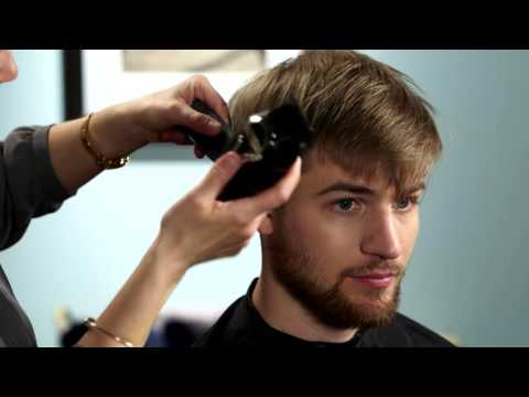How to Use a Comb as a Guide with Hair Clippers | Wahl