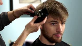 How to Use a Comb as a Guide with Hair Clippers