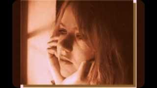 Hey There Lonely Girl