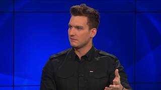 Crazy Ex-Girlfriend's Scott Michael Foster Shares How He Feels About Being Suspiciously Good Looking video