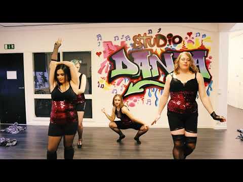 Burlesque grupp 1049