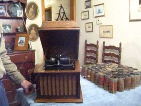 Edison Oak Amberola Cylinder Player w/cylinders - Model 30