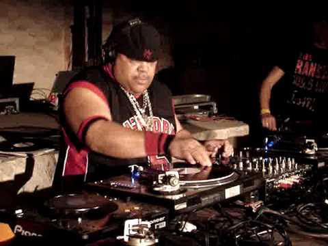 Africa Islam TUNNEL ELECTROCITY 2007 fot. lukasz.k TopDJ.pl