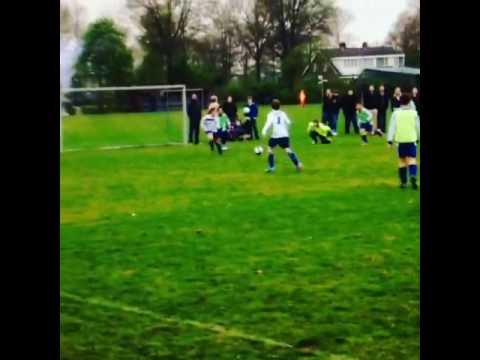 Heerlijke goal in de jeugd! v.v. SEH JO11-3