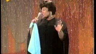 Ella Fitzgerald - Can't Buy Me Love (The Beatles)