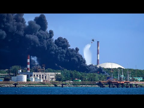Explosionen auf Kuba: Treibstofflager steht in Flammen