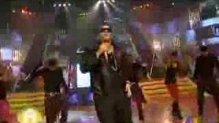 Daddy Yankee - Grito Mundial live en La Academia (Mexico) 2009