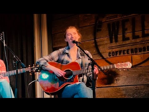 Katie James - Only Told The Moon [Official Video]