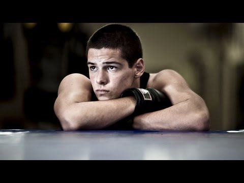 Scialla (Joue la Cool) Bande Annonce (2013)