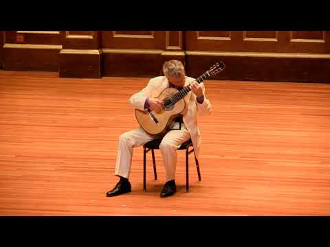 Eliot Fisk plays 12 Etudes by Heitor Villa-Lobos