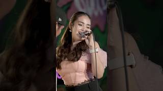 Download lagu Gulu Pedot - Dini Kurnia Feat. Mufly Key #dinikurnia #muflykey mp3
