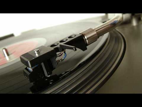 Salmonella Dub - Ez On (Concord Dawn Remix)