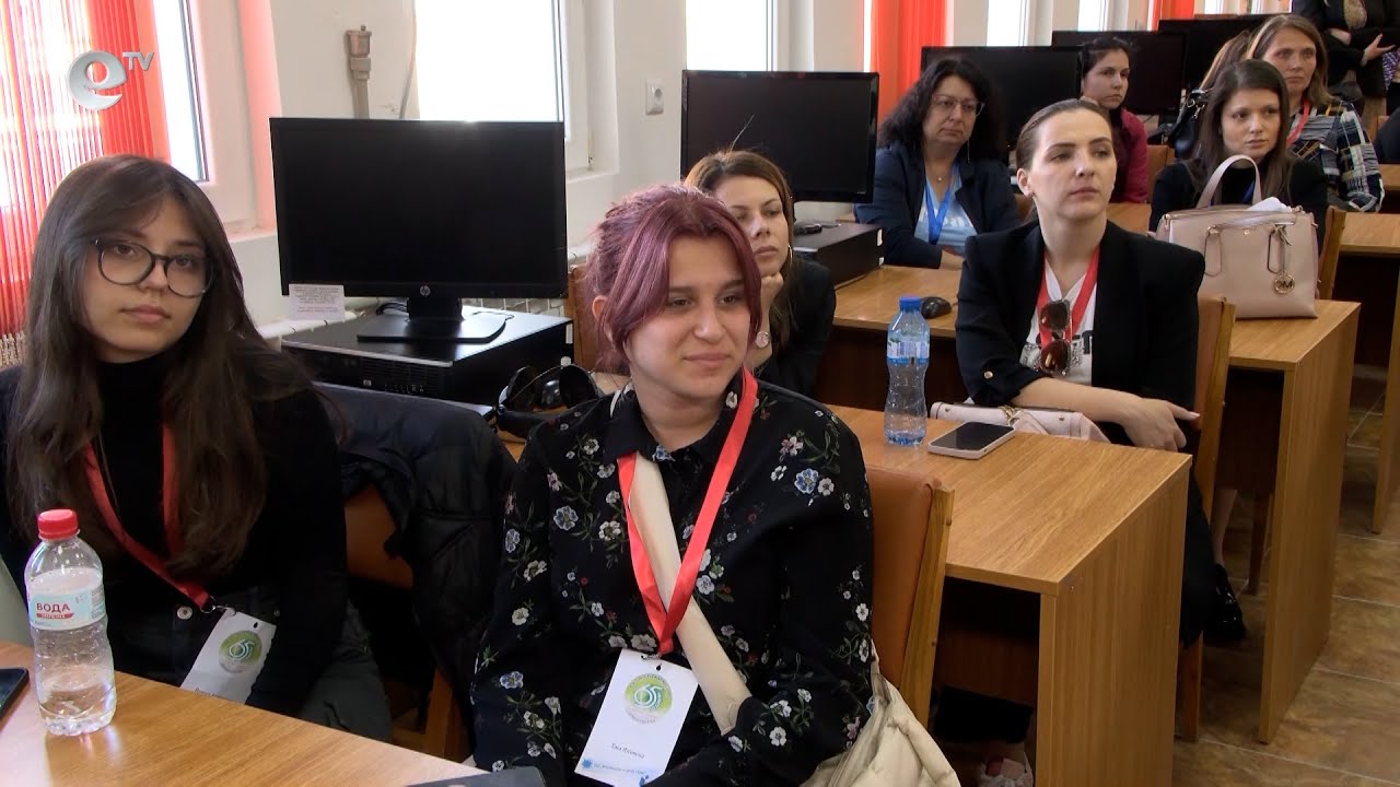 С открит урок за живота и творчеството на Пеньо Пенев започнаха Дните на поезията в Димитровград