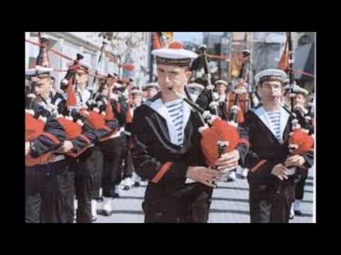 BAGAD DE LANN BIHOUE -  MARO MA MESTREZ  -