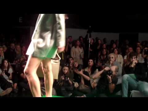 Fashion Broadcasting Corporation @ Krizia SS 2010 / 2011 Milan. Part 3