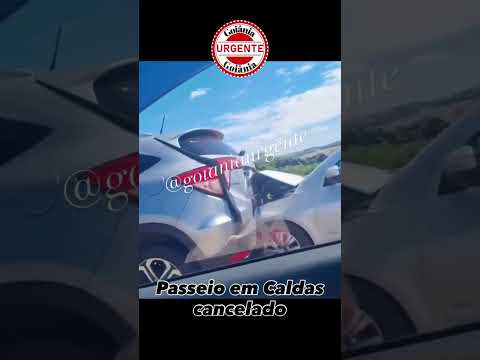Quatro carros se envolvem em colisão na GO-020, entre Bela Vista de Goiás, e Cristianópolis