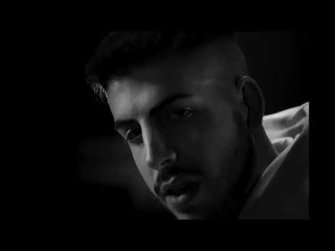 Kalenn - En tu lado de mi cama (Videoclip Oficial)