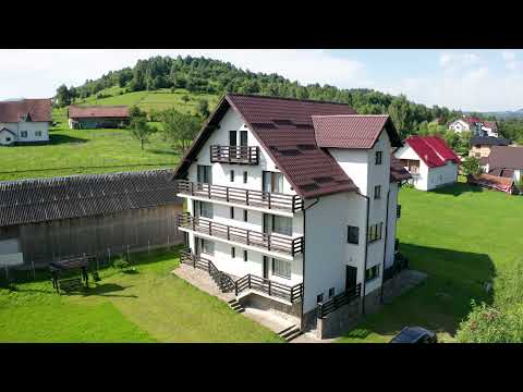 Pensiune 11 camere Moeciu - de vânzare - RE/MAX FUNIMOB - Dan Spulber